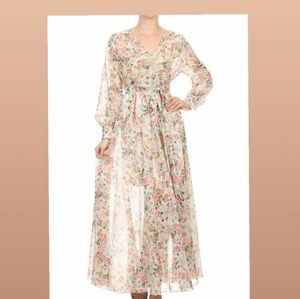 Flowered maxi dresse